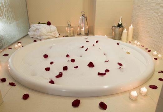 Holiday Inn MontevideoHotel Overview