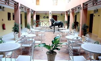 Hotel E Caballeriza