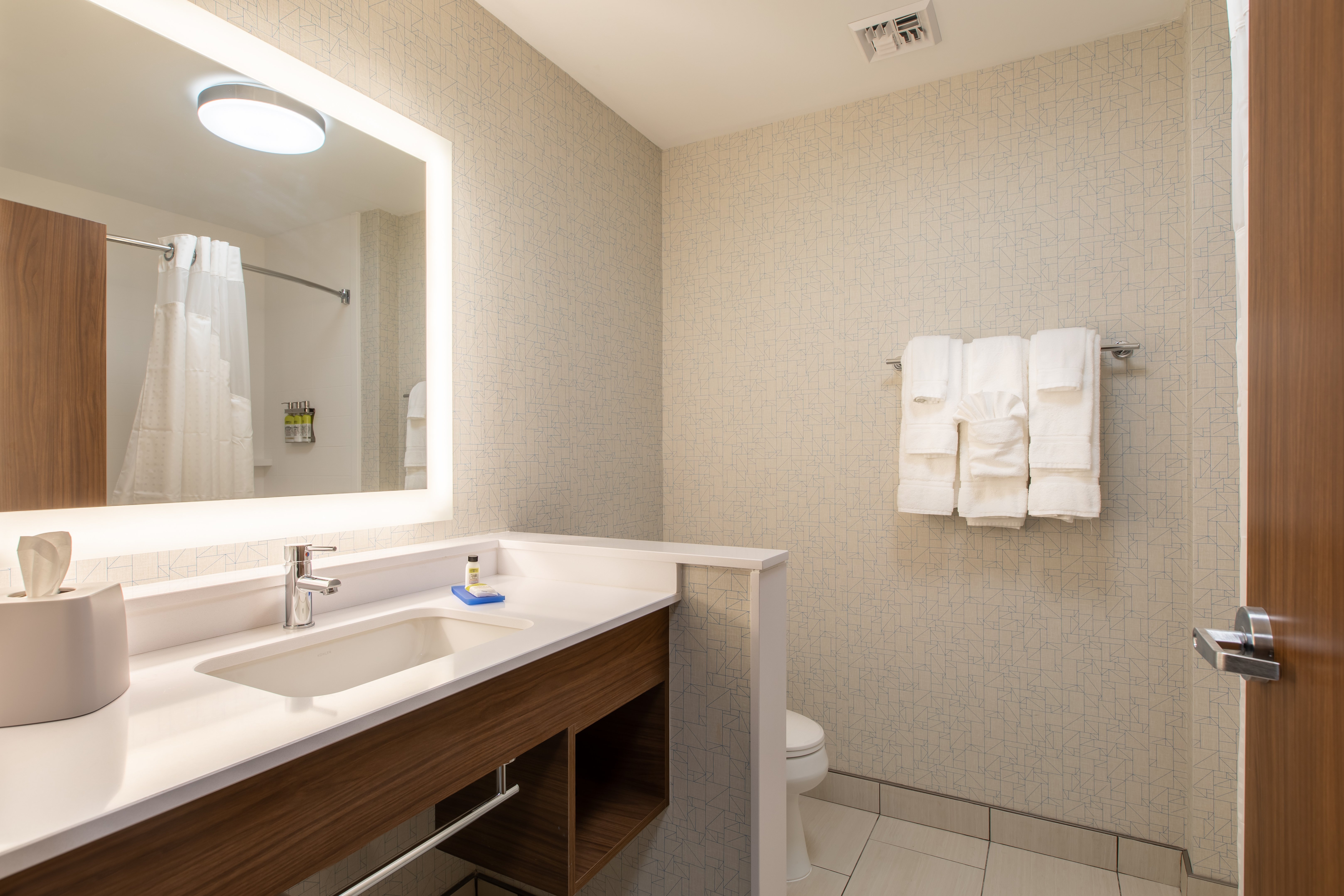 Holiday Inn Express & Suites Greenville S- Piedmont, an Ihg Hotel