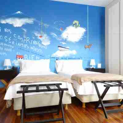 Sacha Mistol Art Hotel Rooms