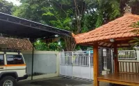 Dannu's Homestay by Zuzu Hotels in Giri