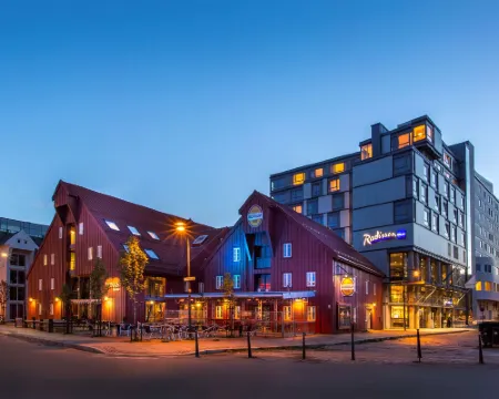 Radisson Blu Hotel, Tromso โรงแรมในทรุมเซอ