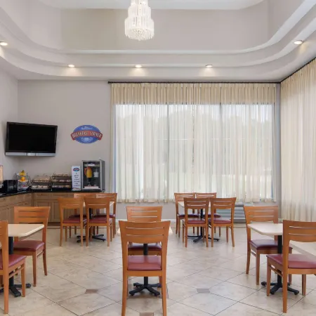 Baymont by Wyndham Douglasville Atlanta