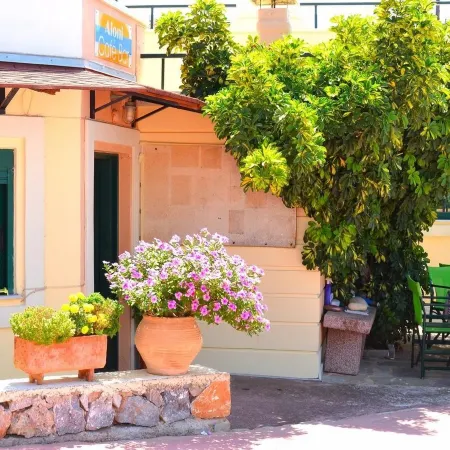 Aloni Suites