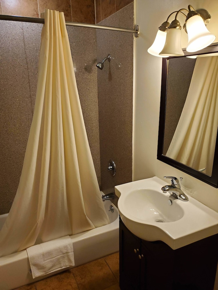 Economy Inn