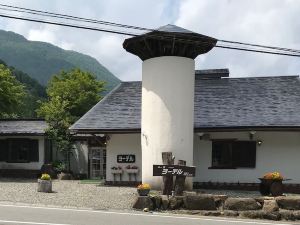 Shinnhodaka Onsen Pension Yodel