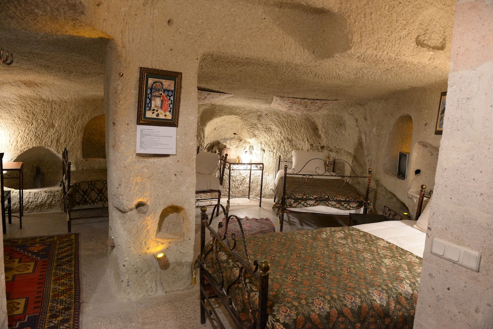 Caravanserai Cave Hotel