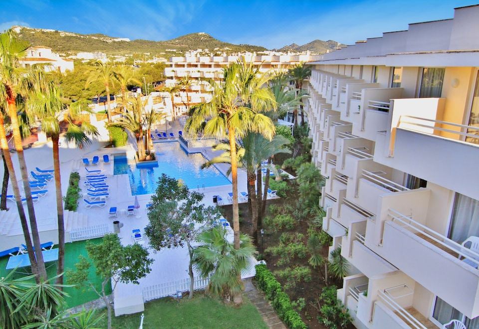 hotel overview picture