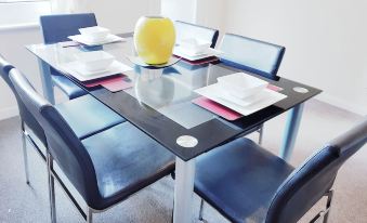 Lhc Apartments - Housity