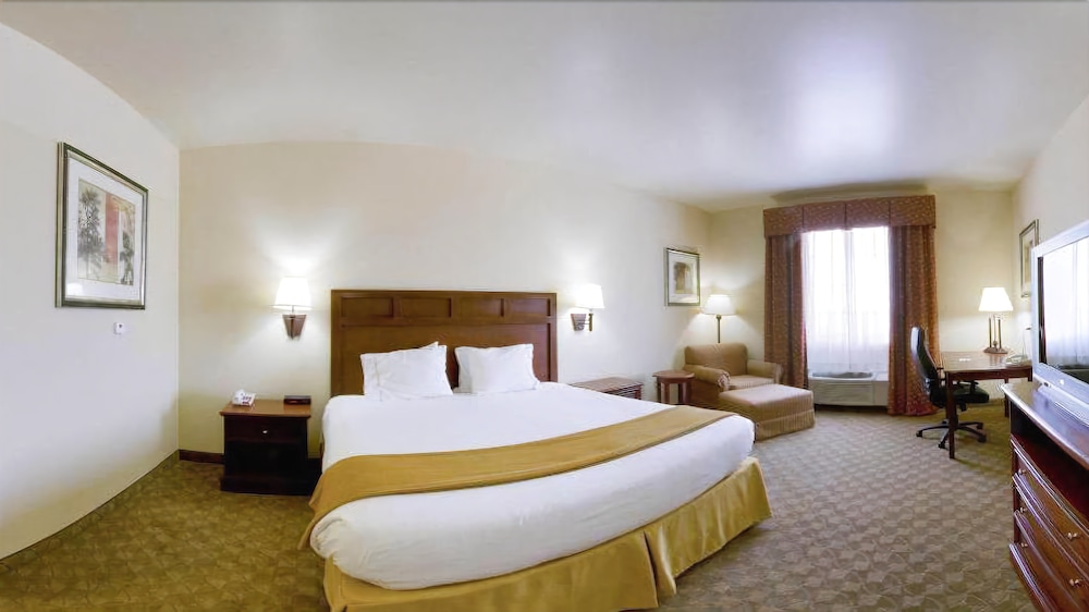 Holiday Inn Express & Suites Levelland, an Ihg Hotel