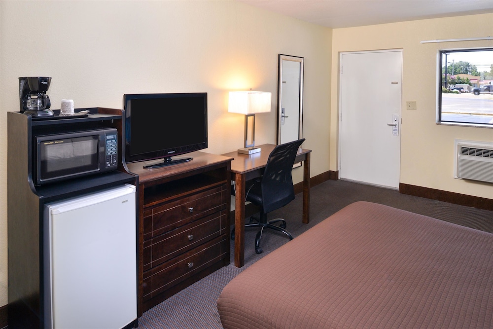 Americas Best Value Inn Batesville