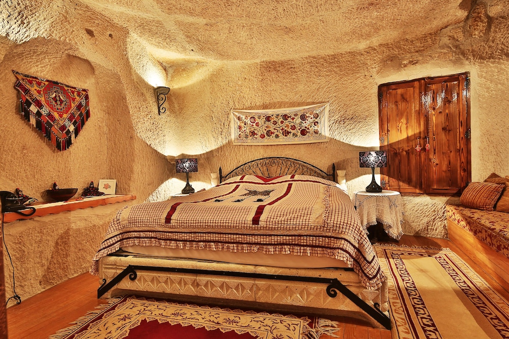 Cappadocia Cave Suites