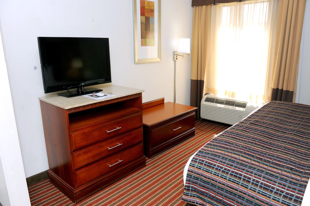 Country Inn & Suites by Radisson, Alpharetta, GA