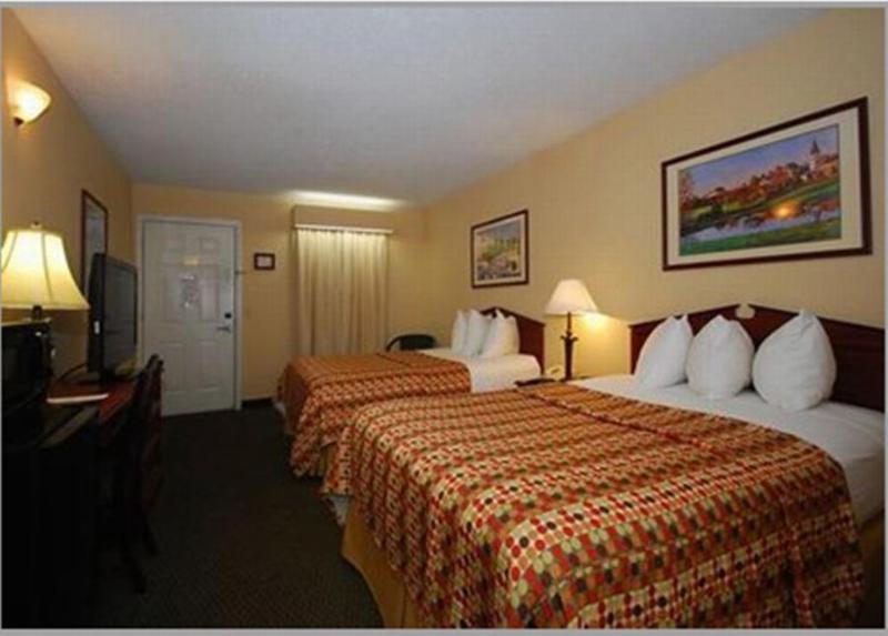 Quality Inn Decatur River City