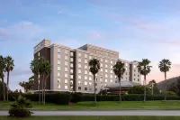 DoubleTree by Hilton San Francisco Airport North Bayfront Hotels in Brisbane