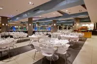 埃拉特U珊瑚海灘俱樂部全包酒店 - 早餐