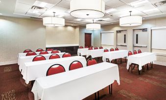 Holiday Inn Express & Suites Shreveport South - Park Plaza