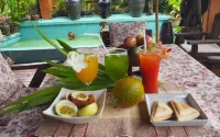 Bansuan Thanormpat Resort فنادق في سارافي