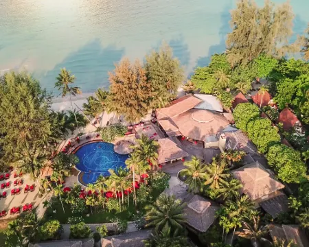 セントラ コ チャーン トロピカーナ リゾート コ・チャーンのホテル