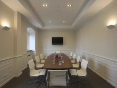 コンソラータ ホテル