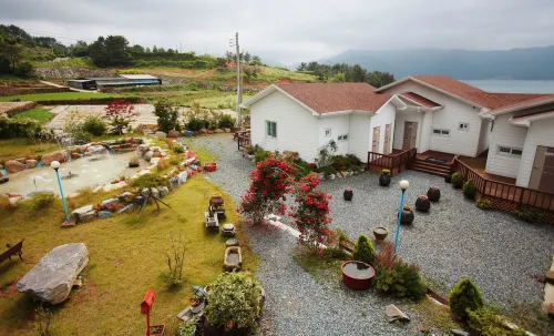 Namhae Goeun Miso Pension