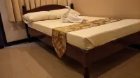Dumdum Medical Plaza and Residences Hotels in Balamban
