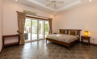 Private Pool Villa with 3 Bedrooms Oph3