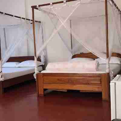 Hotel Restaurant les Cocotiers Morondava Rooms