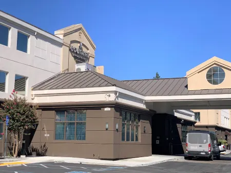 Country Inn & Suites by Radisson, San Jose International Airport, CA