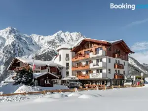 Hotel Burgstein - Alpin & Lifestyle