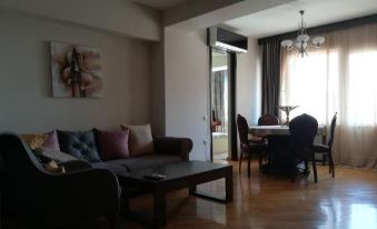 Davka Apartments - Housity