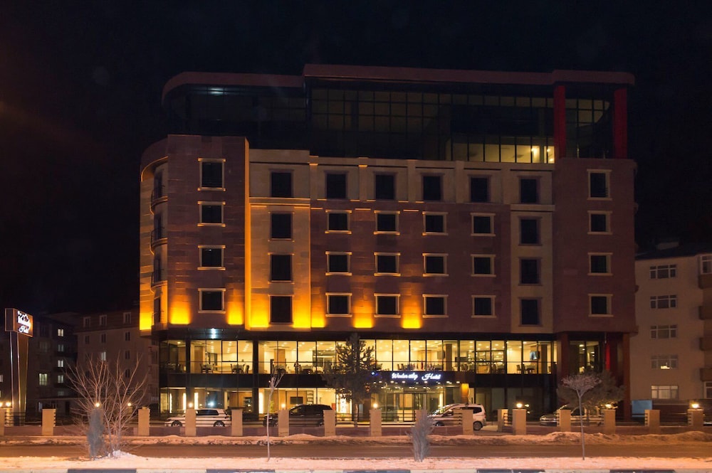 Winter City Hotel