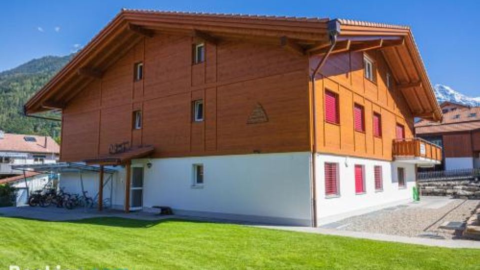 Jungfrau Penthouse - Aare Jungfrau AG