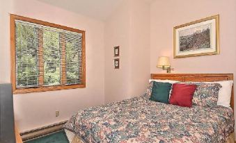 Westphal Inn - Three-Bedroom Condo