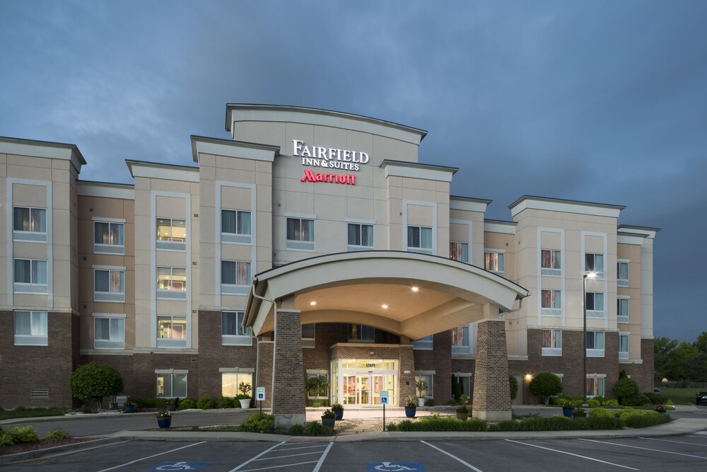 Fairfield Inn & Suites Kansas City Overland Park