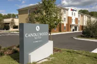 Candlewood Suites Jacksonville - Mayport فنادق في Atlantic Beach