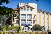 Hôtel Jules Verne Hotels near Rocher de la Vierge
