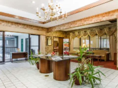 エグゼクティブ イン & スイーツ エンタープライズのホテル