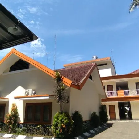 Morse Guest House