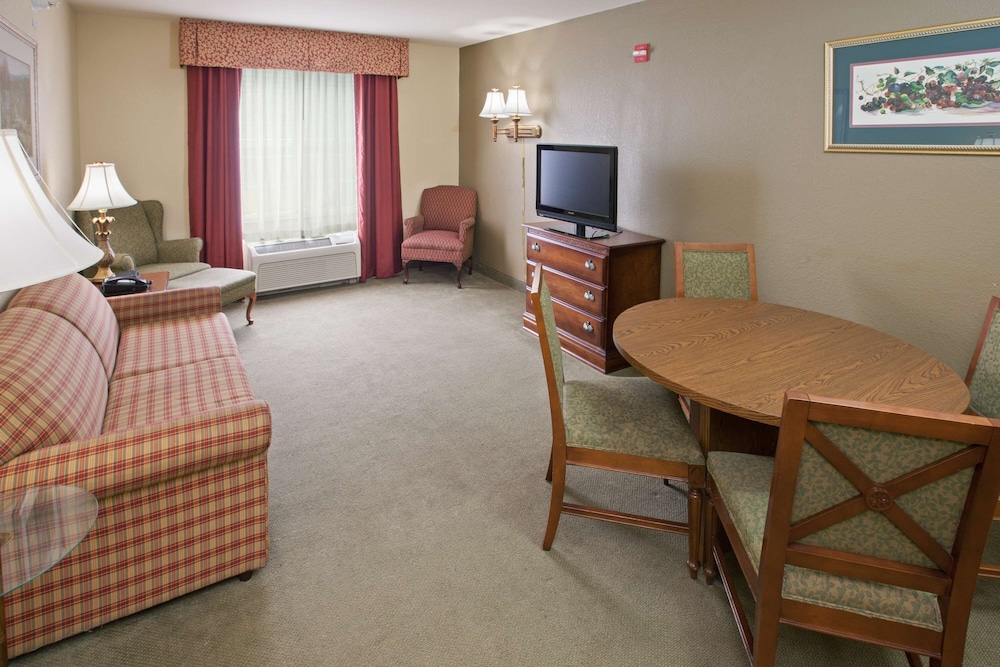 Country Inn & Suites by Radisson, Youngstown West, Oh