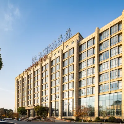 New Continental June House Hotel Hotels near Lianghong Wetland Park