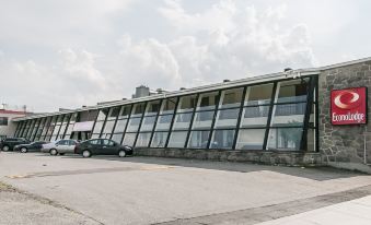 Baymont by Wyndham Montreal Airport