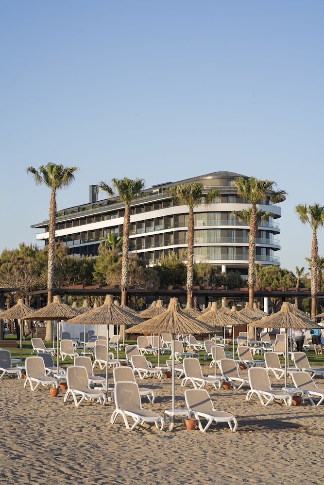 Voyage Belek Golf & Spa Hotel