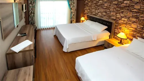 Issos Otel - 2-Star