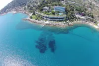 Grand Hotel Del Mare Resort & Spa فنادق في San Biagio della Cima