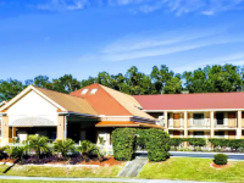 Quality Inn Near Manatee Springs State Park Hotels in Levy County