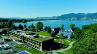 Deltapark Vitalresort Hotels in Hilterfingen