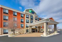 Holiday Inn Express & Suites Mitchell Hotels in Mitchell