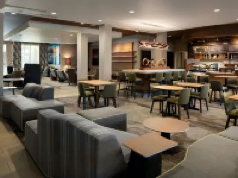 Courtyard by Marriott Maui Kahului Airport カフルイのホテル