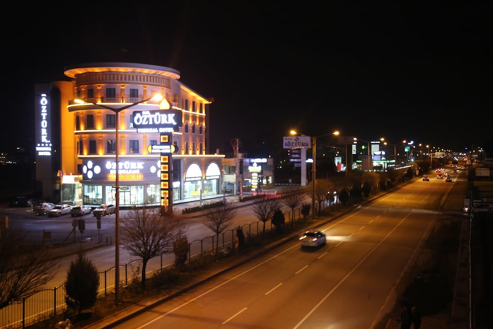 Ema Öztürk Thermal Hotel (Ema Ozturk Thermal Hotel)